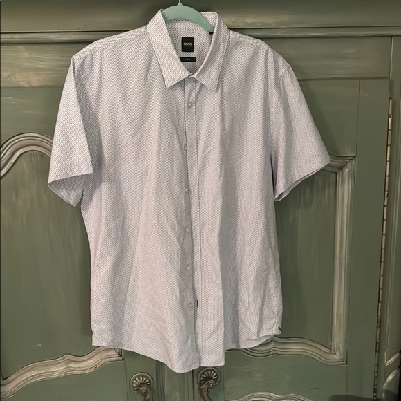 Boss White with blue  Casual Button Down Shirt - Picture 1 of 1